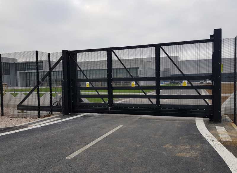 PAS68 Sliding gate INTERROGATOR 