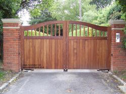 Eagle Hardwood Electric Gate Surrey