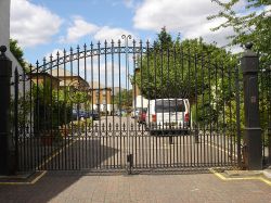 Eagle Residential Swing Gate