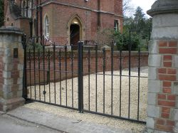 Eagle Residential Swing Gate