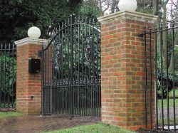 Eagle Residential Swing Gate