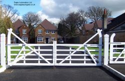 Hardwood Automated Gate