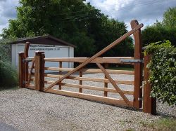 Eagle Hardwood Gate